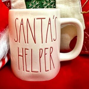 Rae Dunn “SANTA’S HELPER” mug